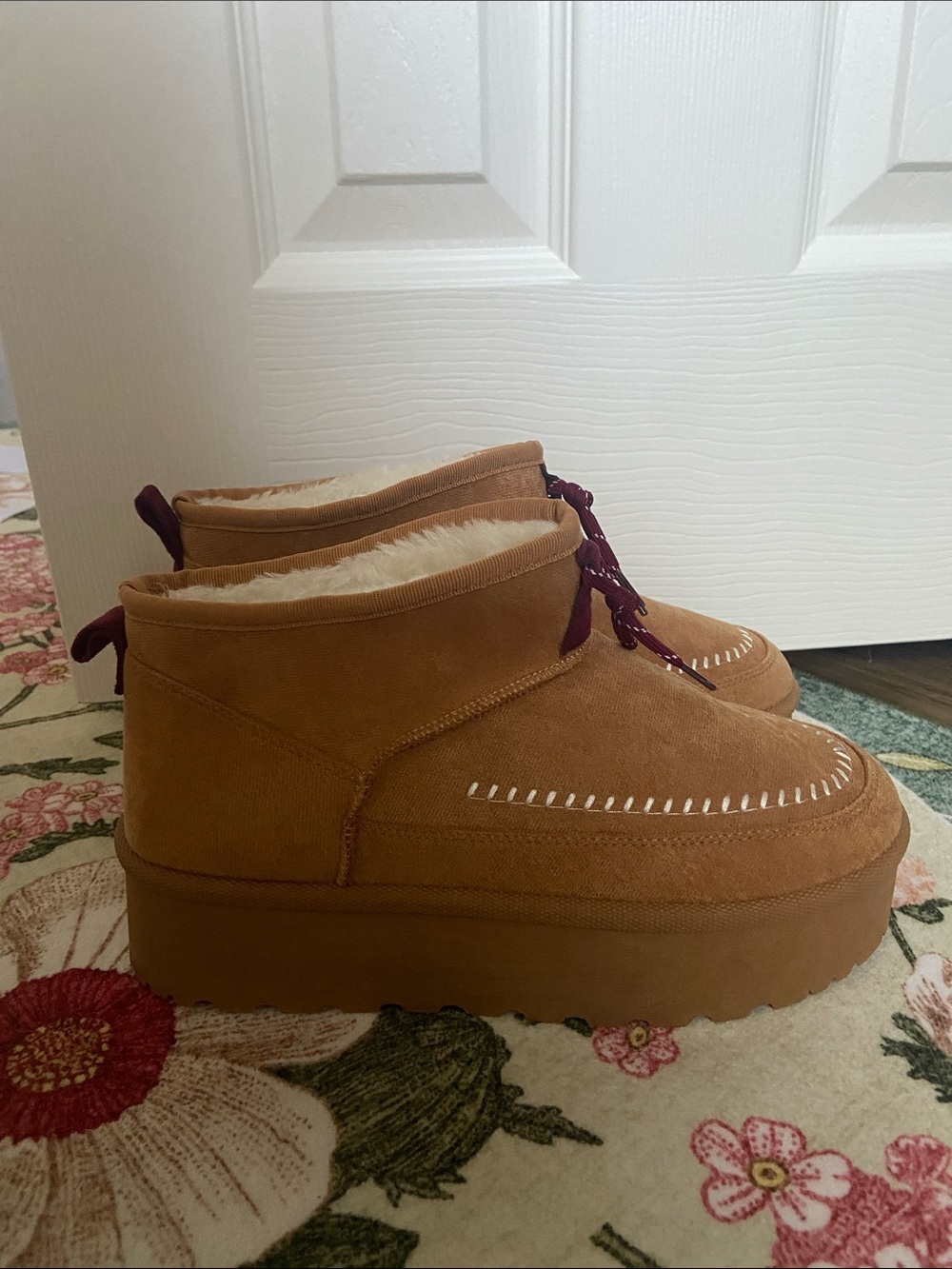 Mudd Tan Suede Platform Ankle Boots with Burgundy Laces